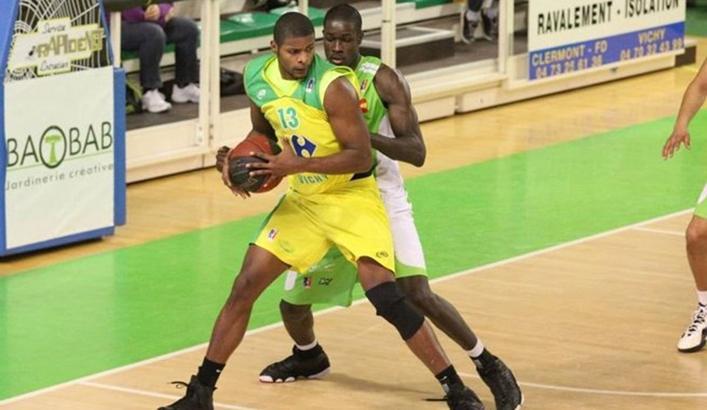 Akhisar basketbolda kadroyu oluşturdu