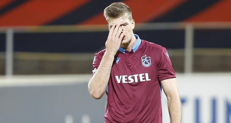 Zirve yürüyüşü yapan Trabzonspor yıkıldı!