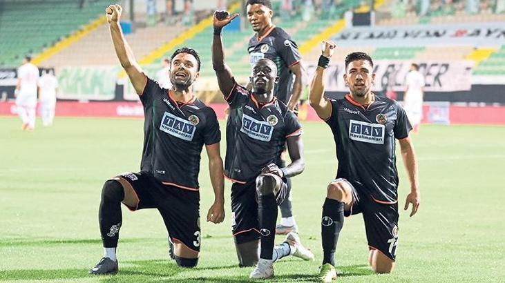 Papiss Cisse rekora koşuyor!