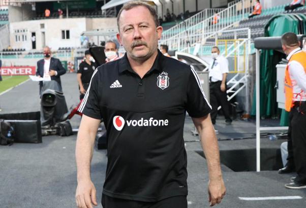 Sergen Yalçın'dan Burak Yılmaz açıklaması: Başka şeyler de bekliyoruz!