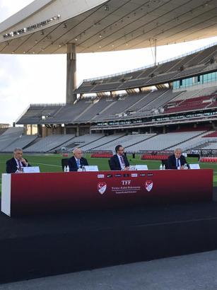 Bakan Kasapoğlu, Nihat Özdemir ve Servet Yardımcı UEFA'nın kararlarından memnun
