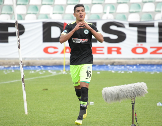 Konyaspor'a Paolo Hurtado'dan kötü haber geldi