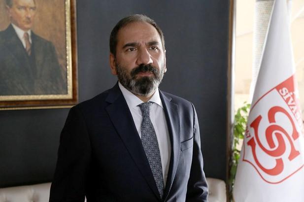 Mecnun Otyakmaz'dan flaş Mert Hakan ve Emre Kılınç açıklaması: Ayıp olur!
