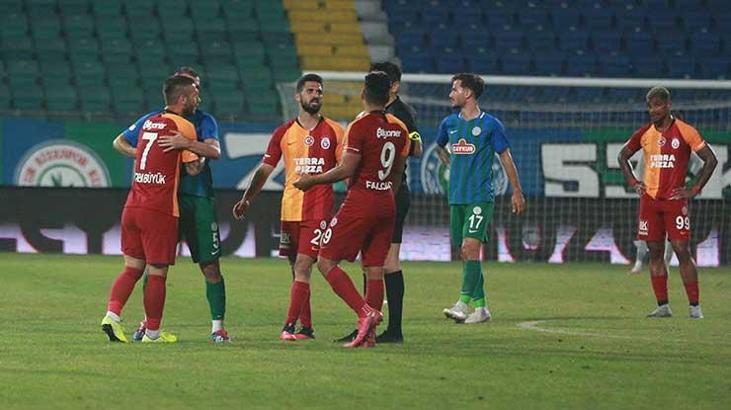 Galatasaray Adem Büyük 2 dakikada atıldı!