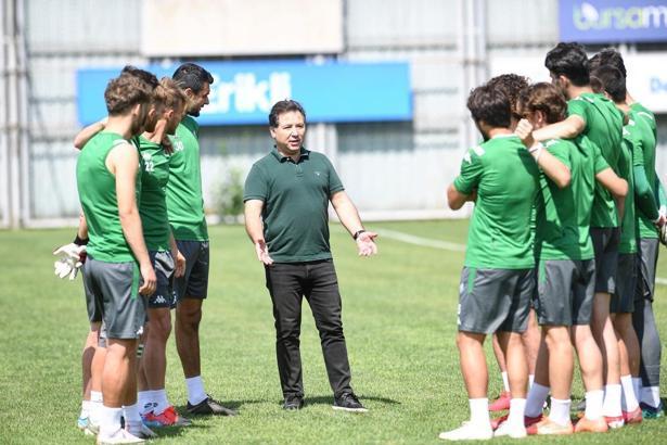 Bursaspor, altyapıdan yetişen oyuncularıyla gövde gösterisi yaptı