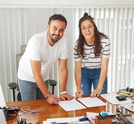 Bellona Kayseri, Fatma Dikmen'e imza attırdı