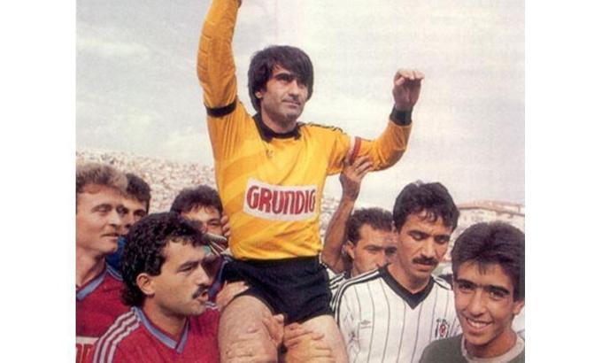 Trabzonspor'dan sürpriz Şenol Güneş ve şampiyonluk paylaşımı!