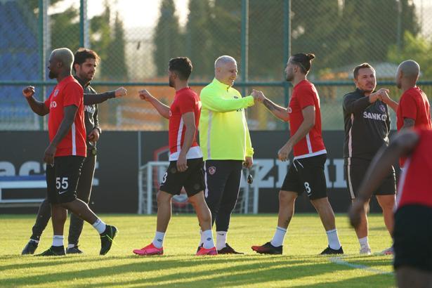 Gaziantep Futbol Kulübü, Ankaragücü'ne hazırlanıyor