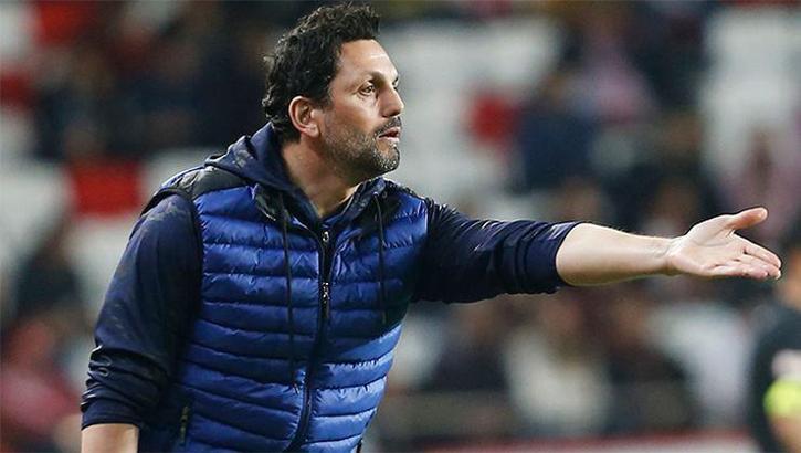 Erol Bulut bu soruna çözüm bulamadı! Aleyhine en çok penaltı