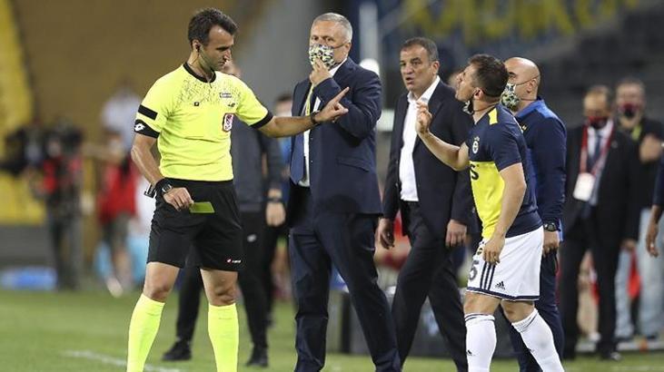 Emre Belözoğlu önce çıldırdı, sonra kurtardı!