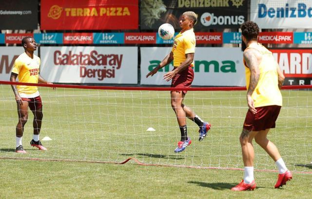 Galatasaray'da en kilit görev Mario Lemina'da
