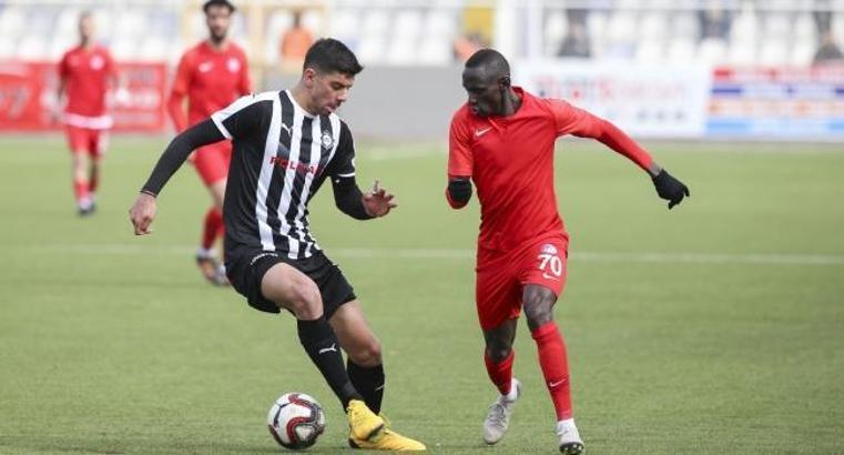 Trabzonspor, Altay'ın Cenk Özkacar kararını bekliyor