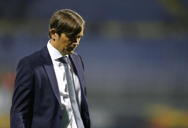 Fenerbahçe ve Phillip Cocu'ya yapılan ihaneti Hollandalılar haftalar önce yazmıştı!