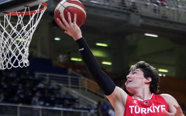 A Milli Basketbol Takımımız, İtalya'yı mağlup etti: 72-70