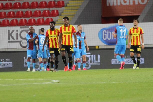 Göztepe düşüşe geçti