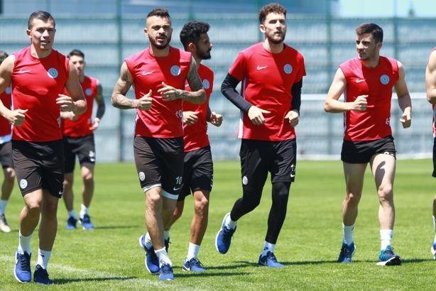Çaykur Rizespor, Galatasaray'a hazırlanıyor