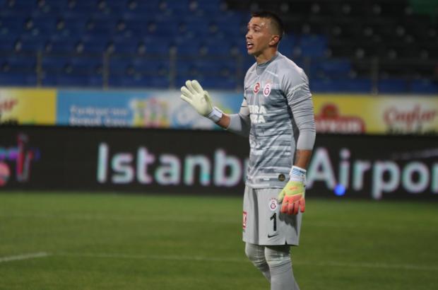 Fernando Muslera'nın ayağı kırıldı! Acı haber geldi