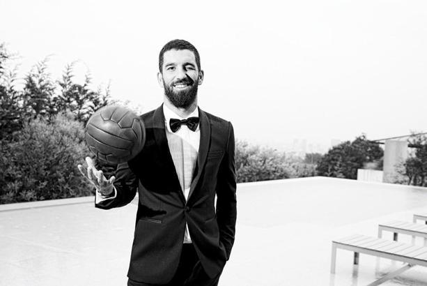 Arda Turan'dan şarkıcı Berkay kavgası açıklaması