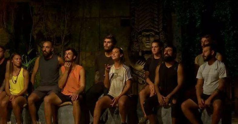 Survivor'da yeni takımlar kuruldu! İşte Mavi ve Kırmızı takım!