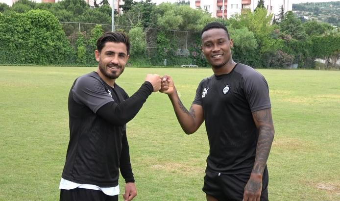 Altaylı futbolculardan ırkçılığa tepki