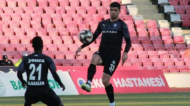 Galatasaray ve Trabzonspor'un Cenk Özkaçar mücadelesi