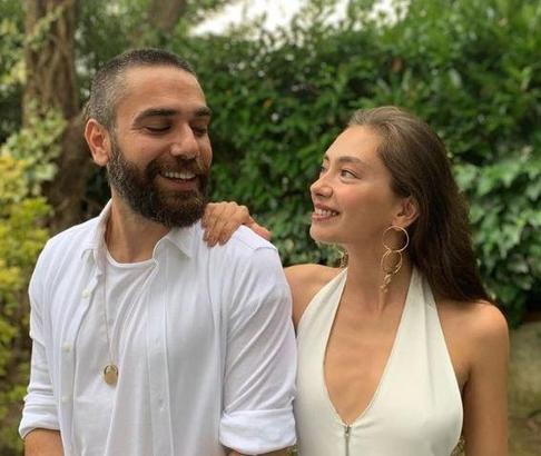 Neslihan Atagül, Kadir Doğulu'ya merak ettiklerini sordu