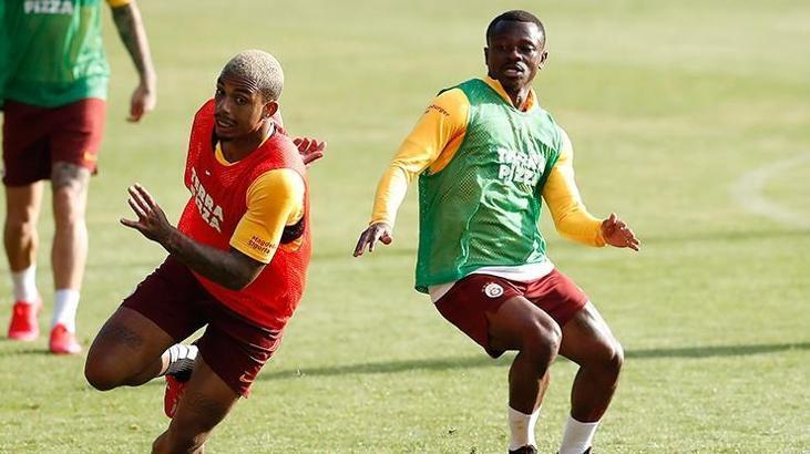 Galatasaray günü çift antrenmanla kapattı