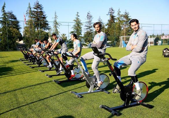 Trabzonspor'da futbolcular performans testinden geçti