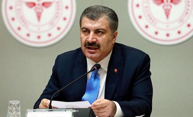 Bakan Koca'dan, 65 yaş üstü vatandaşlara maske uyarısı