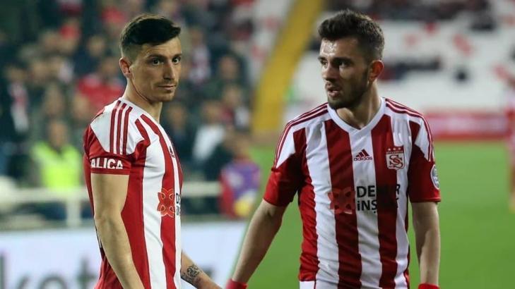 Son dakika | Emre Kılınç ve Mert Hakan Yandaş'ın parası yatırıldı!