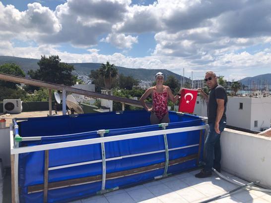 Terasa havuz kurdu antrenman yaptı