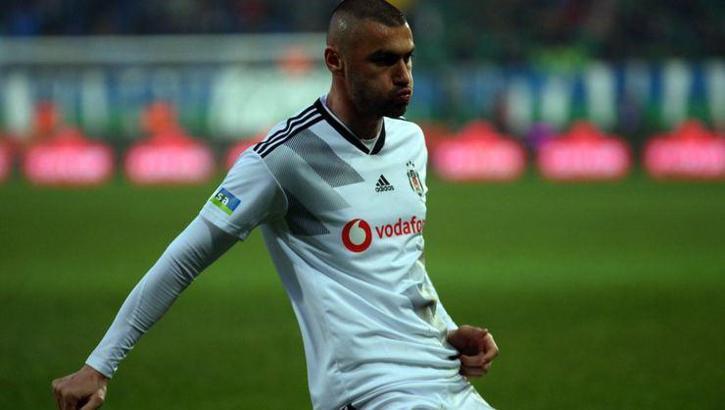 Burak Yılmaz'dan tuhaf paylaşım!