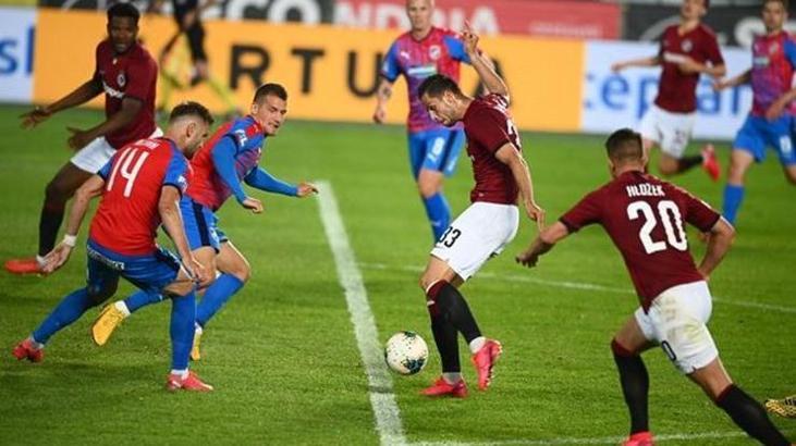 Sparta Prag yenildi, Semih Kaya oynamadı