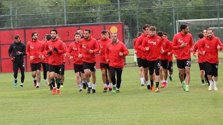 Eskişehirspor'da çalışmalar devam ediyor