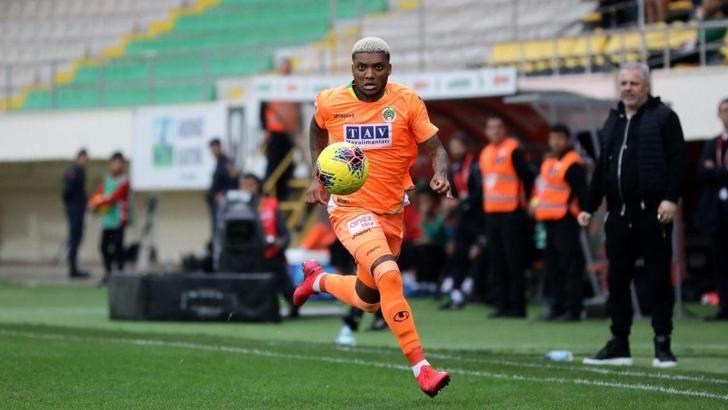 SON DAKİKA | Başakşehir'den Junior Fernandes açıklaması