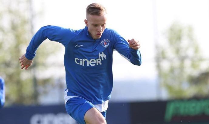 Fenerbahçe, Vedat Muriç'in kankası Florent Hadergjonaj'ın peşinde