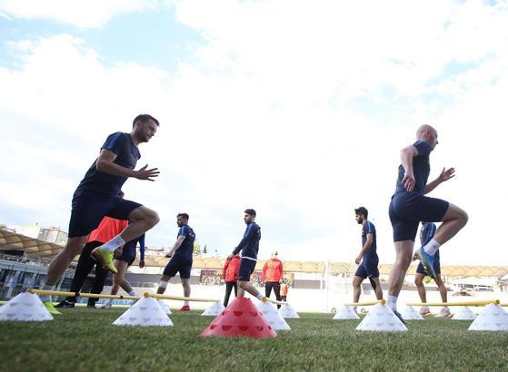 Osmanlıspor hazırlıklarını çift antrenmanla sürdürdü