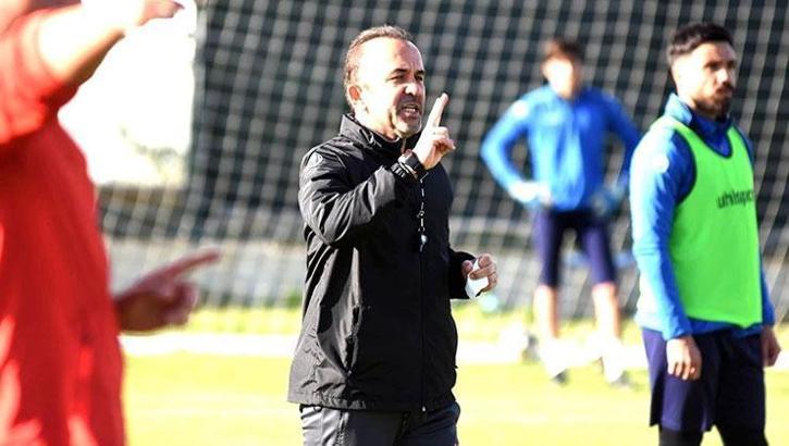 Erzurumspor hazırlıklarını sürdürüyor