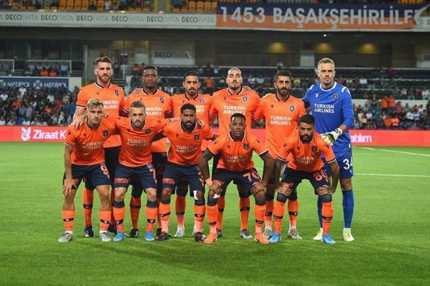 Başakşehir'in gözü önce Süper Lig'de sonra Avrupa Ligi'nde