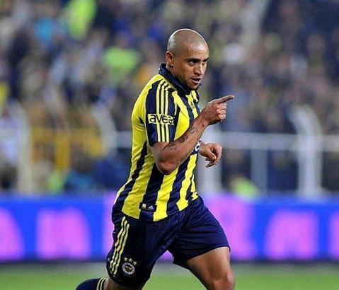 Roberto Carlos: 'Chelsea olmadı Fener'le imzaladım'