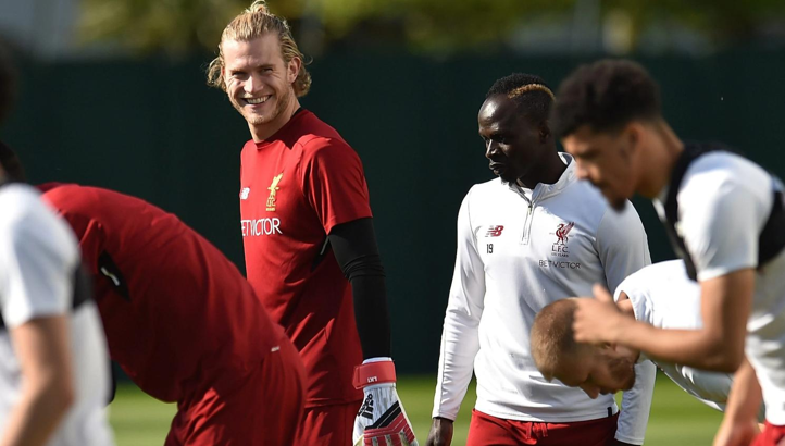 Liverpool'da Loris Karius'a takımla çalışma izni yok