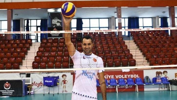 Halkbank, İbrahim Emet ile yollarını ayırdı