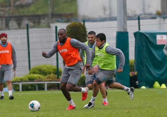 Trabzonspor'da Manoel Messias, antrenmanlardaki performansıyla dikkat çekiyor