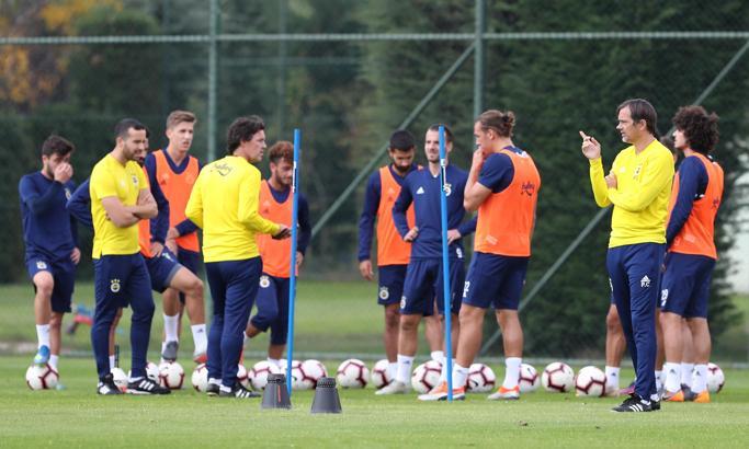 Fenerbahçe Demir Grup Sivasspor maçı hazırlıklarını sürdürdü
