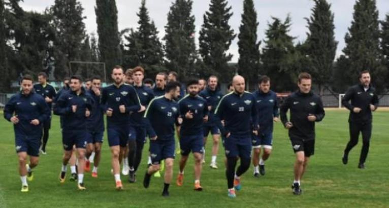 Akhisarspor, kaldığı yerden devam edecek