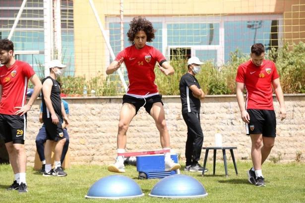Kayserispor'da her geçen gün tempo artıyor