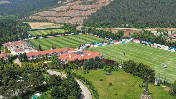 Beşiktaş'ta Ahmet Nur Çebi dahil 8 corona virüs vakası