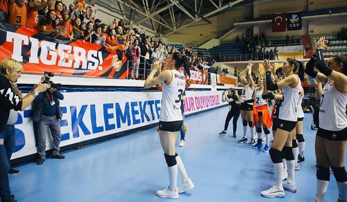 Eczacıbaşı Spor Kulübü'nden duygusal mesaj