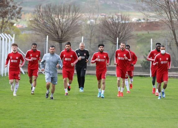 Sivasspor corona virüs testinden geçecek