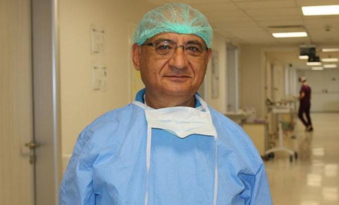 Prof. Dr. Ata Nevzat Yalçın: Corona virüs denizden bulaşmaz, havuz daha riskli